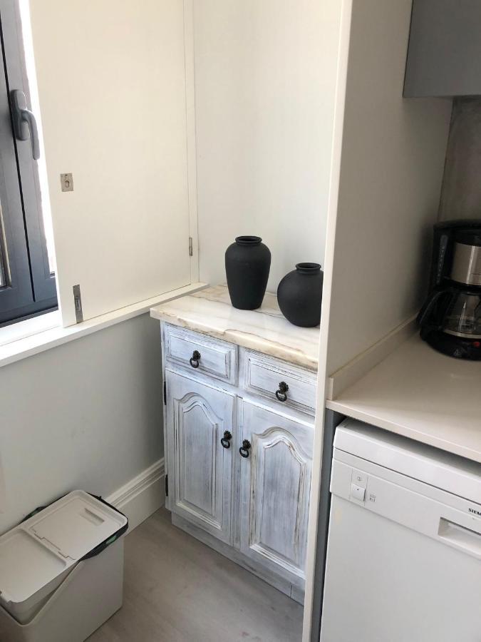 Art'S District Sunrise Apartment Порто Екстериор снимка